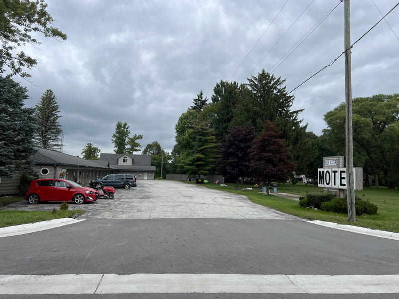 Blue Water Motel (Robbins Motel & Gift Shop) - Sept 10Th 2023 (newer photo)
